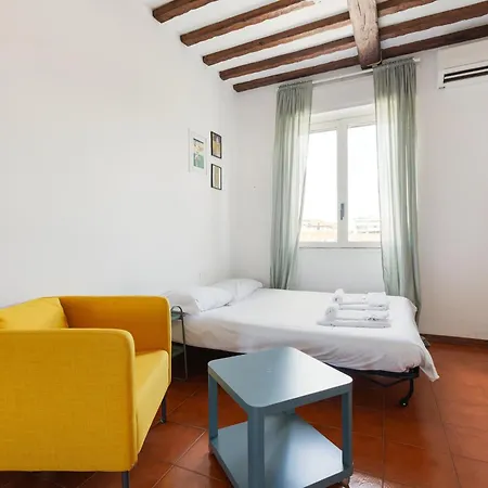 Apartmán Guesthost - Savona District Comfy *