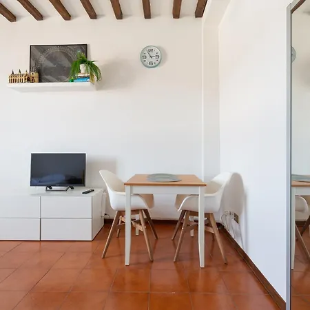 Apartmán Guesthost - Savona District Comfy *
